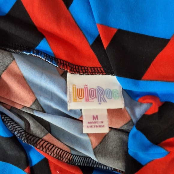 Vibrant Red and Blue Geometric Skirt - Picture 3 of 15